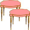 一些粉红色的桌子
